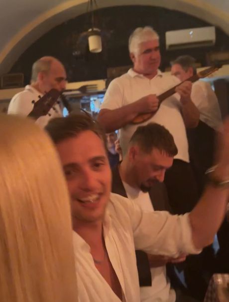Milena Radulović, Kafana