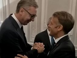 Aleksandar Vučić i Makron