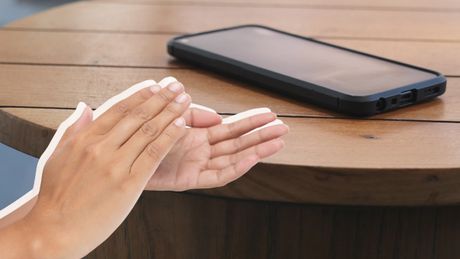 Pljesak rukama da pronađete telefon