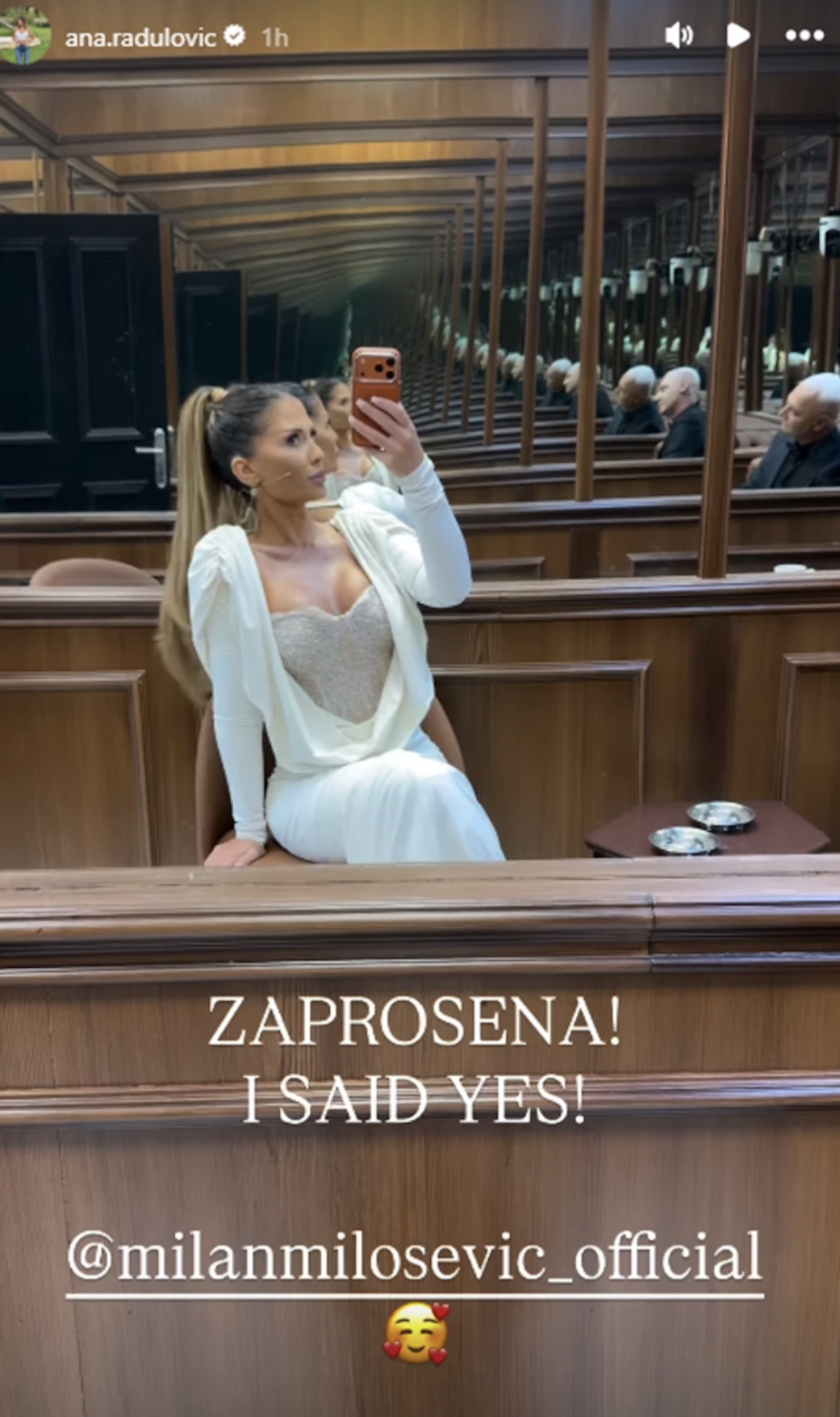 "Zaprošena sam! Rekla sam DA!" Ana Radulović iznenadila sve objavom - zablista u belom