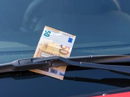 50 Evra, Kola