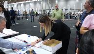 Mesarović potpisala listu Aleksandar Vučić- Ujedinjena Srbija! Građani poručili: Nastavljamo putem stabilnosti