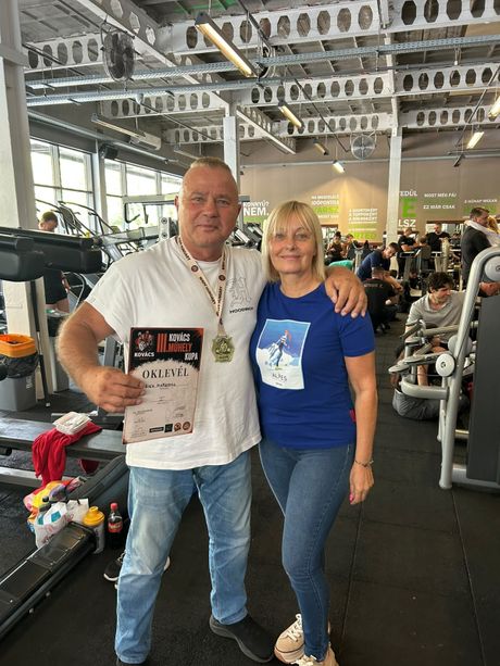 Powerlifting