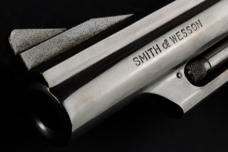 Smith & Wesson