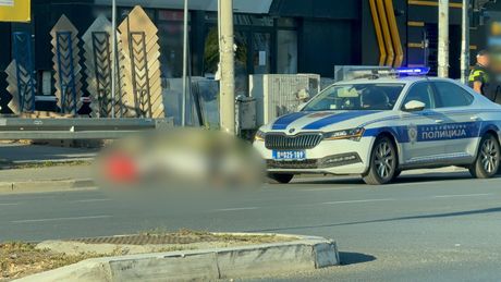 Karaburma, žena pregažena kod tržnog centra na Karaburmi