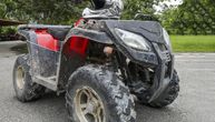 Zastrašujući snimak sa magistrale kod Pazara: 3 dečaka na kvadu, jedan se jedva drži, samo što ne padne