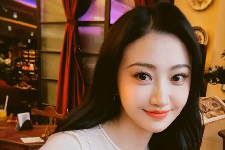 Sally Jing Tian