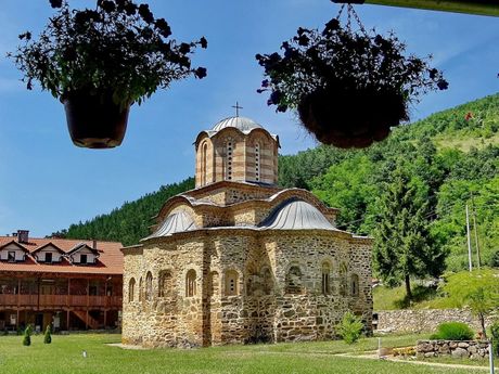 Drenča, Manastir, Manastir Drenča