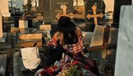 Posle prozivke Bokija 13, Ana Nikolić se pojavila na grobu Marine Tucaković: "Zar je tako brzo prošlo već?"