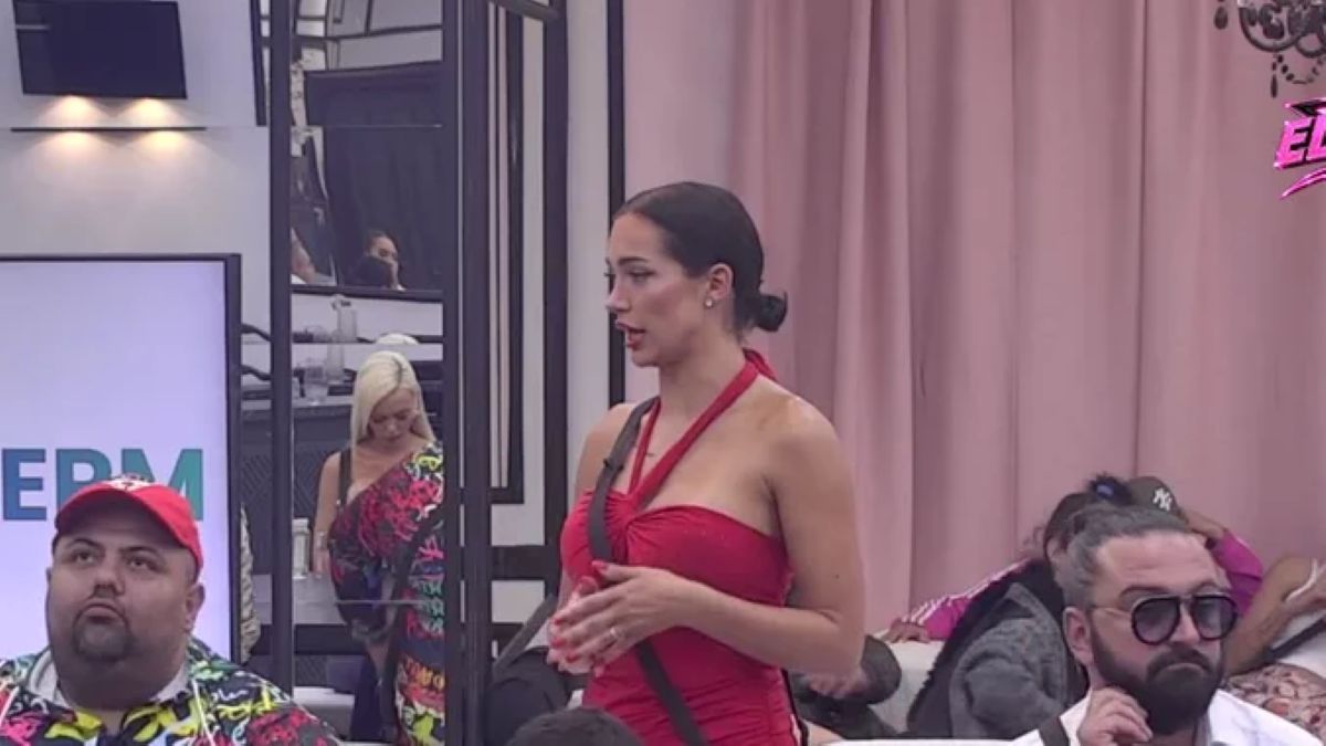 Laura priznala da je bila intimna sa ovim učesnikom: Sada je u strahu od OVOGA, otkrila nepoznat detalj