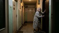 "Ne bih kupila stan da sam znala": Komšinica u 3 sata noću grebe Juliji po vratima i vrišti u hodniku