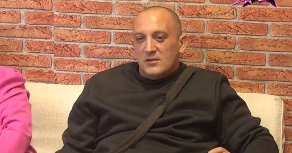 "Treba mi 10.000€..." Stojin sin napustio Elitu, pa otkrio šta se dogodilo napolju: O majci ni reč, a Viki...