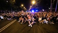 Baku (87) prisilno iselili iz stana! Usledila neverovatna reakcija građana, njene reči kidaju dušu