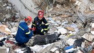 Otkriveno ko su žrtve eksplozije u Atini, spasioci i dalje iznose tela: Poginuli brat i sestra, svi Albanci