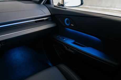 Lexus ES, vozili smo Lexus ES, Lexus, prva vožnja, auto test, električni automobili