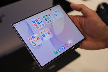 Samsung Galaxy Z Fold8