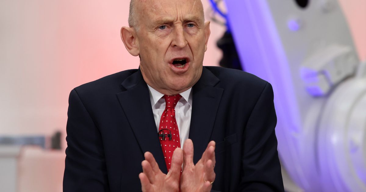 Britanski ministar finansija razmatra povećanje poreza na dobit banaka kako bi se ublažila šteta
