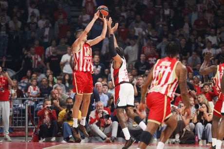 KK Crvena zvezda - KK Hapoel