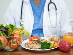 Nutricionista, hrana, zdrava hrana, zdravi obroci
