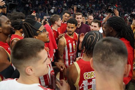 KK Crvena Zvezda - Efes
