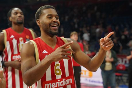 KK Crvena Zvezda - Efes