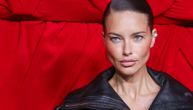 Adriana Lima zabrinula sve izgledom: Nekadašnji Viktorijin anđeo pojavio se u Parizu, svi gledali u njene noge