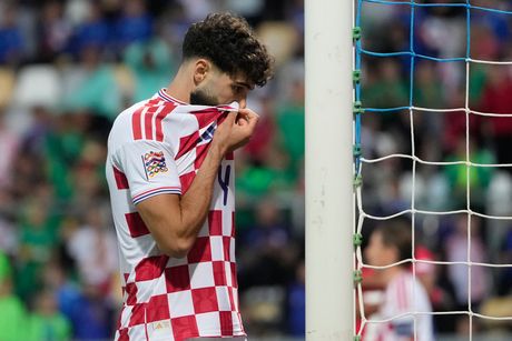 Fudbalska reprezentacija Hrvatske Fudbalska reprezentacija Engleske