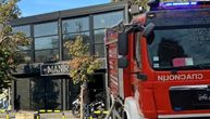 SVE JE IZGORELO U KAFIĆU "MANIR": Od lokala u Omladinskih brigada na Novom Beogradu ostali samo garež i pepeo!