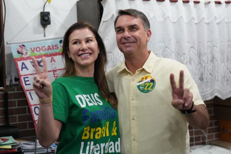 Flavio Bolsonaro i Fernanda Bolsonaro