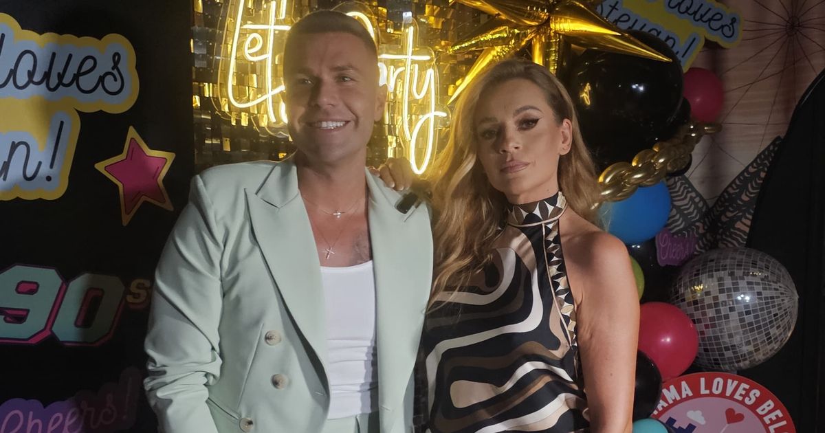 Jelena Kostov, nazvana „srpska Melanija Tramp“, pojavila se na rođendanu frizera Stevana Radivojevića