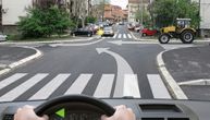 TEST Traktor, auto i vi – ko prvi kreće i ko koga propušta? Na ispitu padaju i vozači sa decenijskim iskustvom