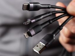 Različiti USB kablovi