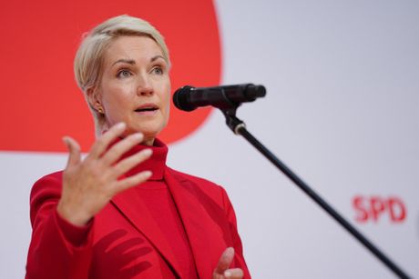 Manuela Šlezvig, Manuela Schwesig
