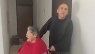 Ovaj Crnogorac je muž heroj: Miodrag godinama brine o nepokretnoj supruzi Slavici, obožava ih čitava Podgorica