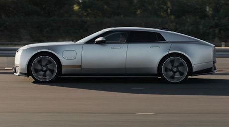 Jaguar Type 01, Kola
