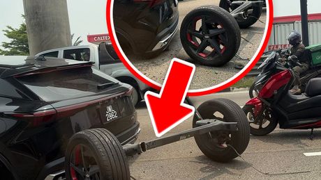 Kineski automobil Chery Omoda 5 otpali zadnji točkovi Fičer