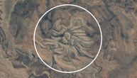 Misteriozna struktura sa "nogama" snimljena u pustinji Australije: NASA objavila neverovatan snimak
