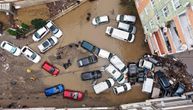 Ponovo haos u Istanbulu: Ulice liče na jezera, zarobljena vozila, a meteorolog upozorio na rizik od tornada
