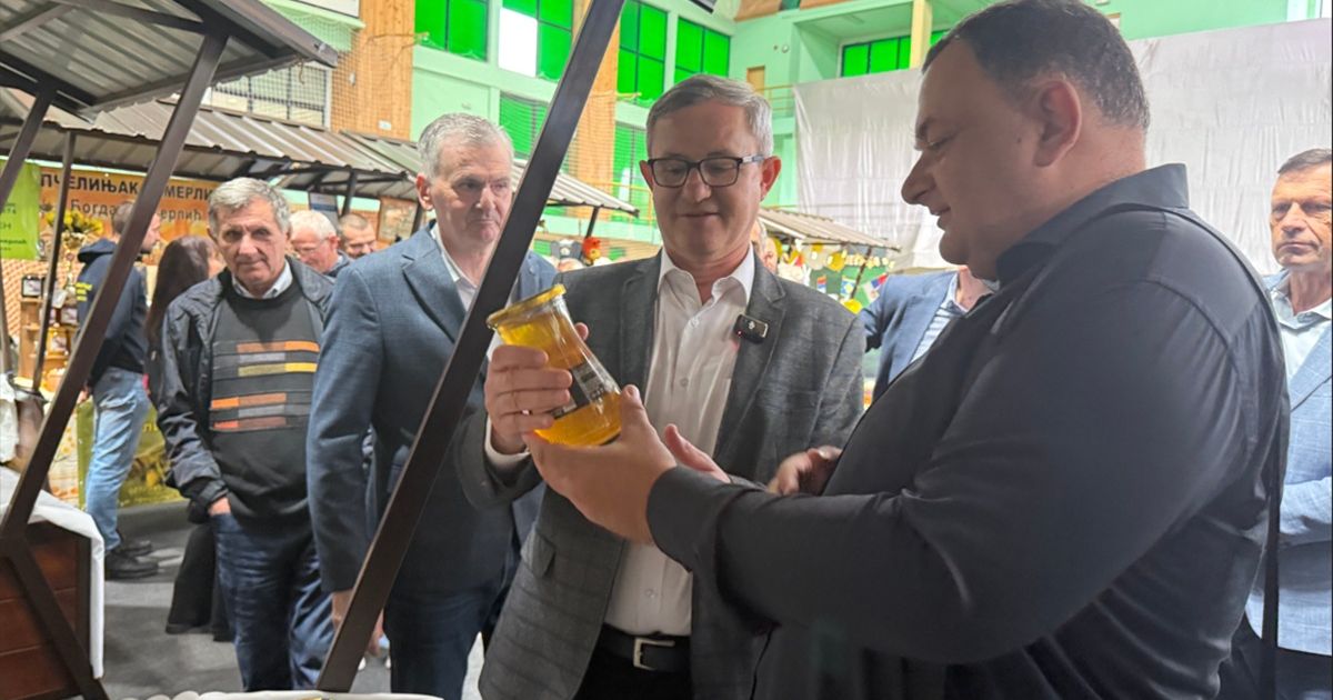 Najveći izazov falsifikati meda: Glamočić na sajmu pčelarstva na Zlatiboru