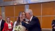 Emotivna scena na venčanju! Ćerka Ene Begović blista: Majka je ostavila sa 40 dana, otac je ispratio do oltara