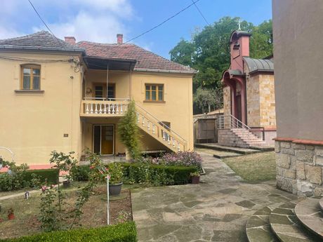 Manastir Grnčarica, Kragujevački Prnjavor, Kragujevac