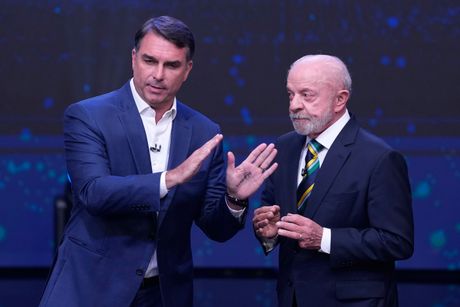 Luiz Inasio Lula da Silva i Flavio Bolsonaro