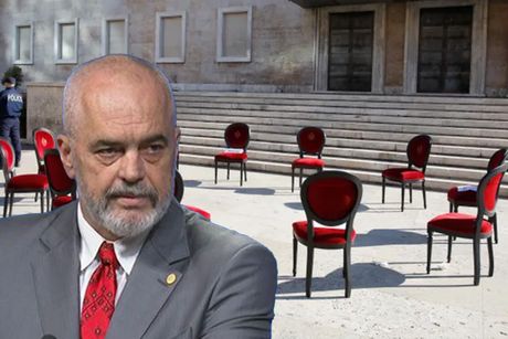 Edi Rama, Albanija, Stolice, Protest