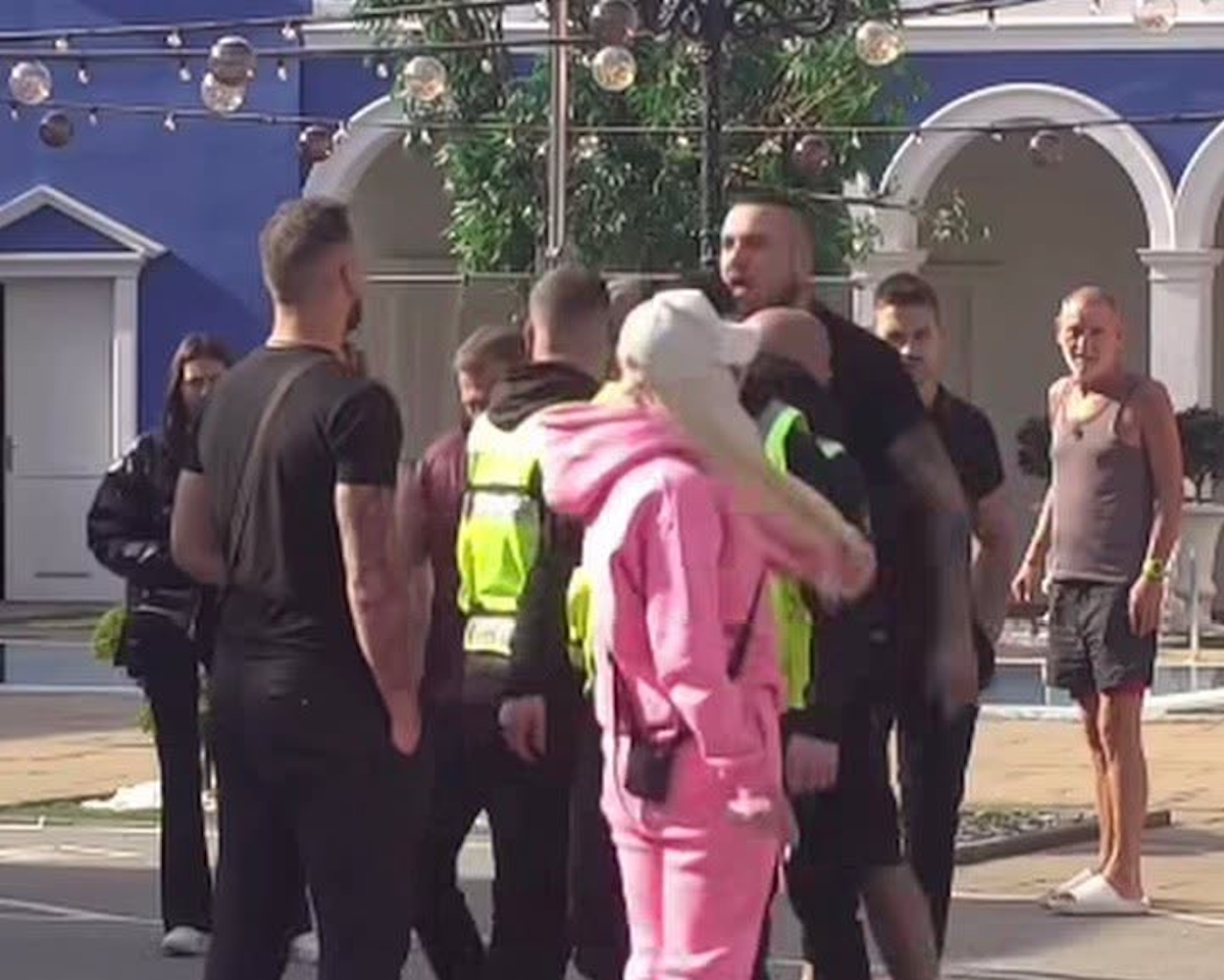 "Pri spavanju da te izbušim kao sir" Isplivao ŠOK snimak sukoba Marka Osmakčića i Cara: Zbog ovoga je IZBAČEN