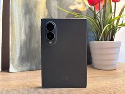 Samsung Galaxy Z Fold 8