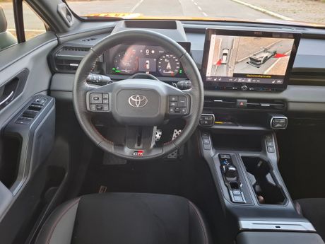 Automobil Tojota Toyota RAV4 2026 test vozili smo Toyota RAV4