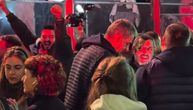 Legenda Zvezde slavi pobedu studenata na Slaviji, pevao "Ko ne skače, taj je ćaci"!