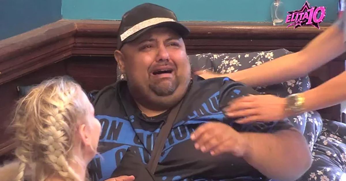"Respect your parents while they are alive!" Participant broke down in Elite, sobbing loudly: "Since my mother died..."