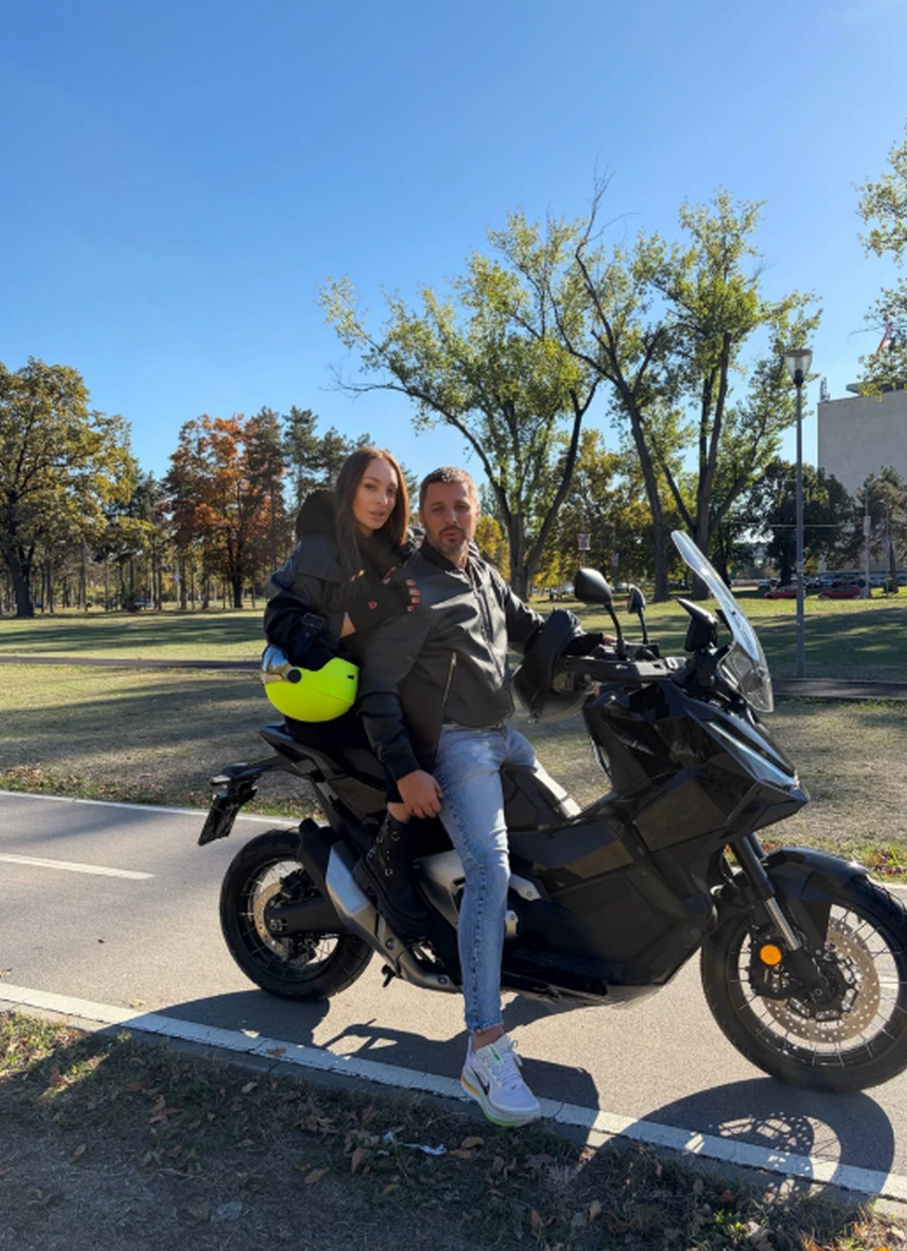 Marko Miljković kupio besnu mašinu! Luna sela na motor sa njim: "Zbog njega sam probala, da mi je neko..."