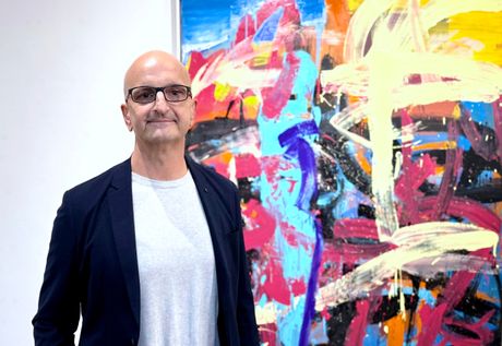 Otvorena izložba Borka Petrovića „Glavni lik” u Galeriji 73